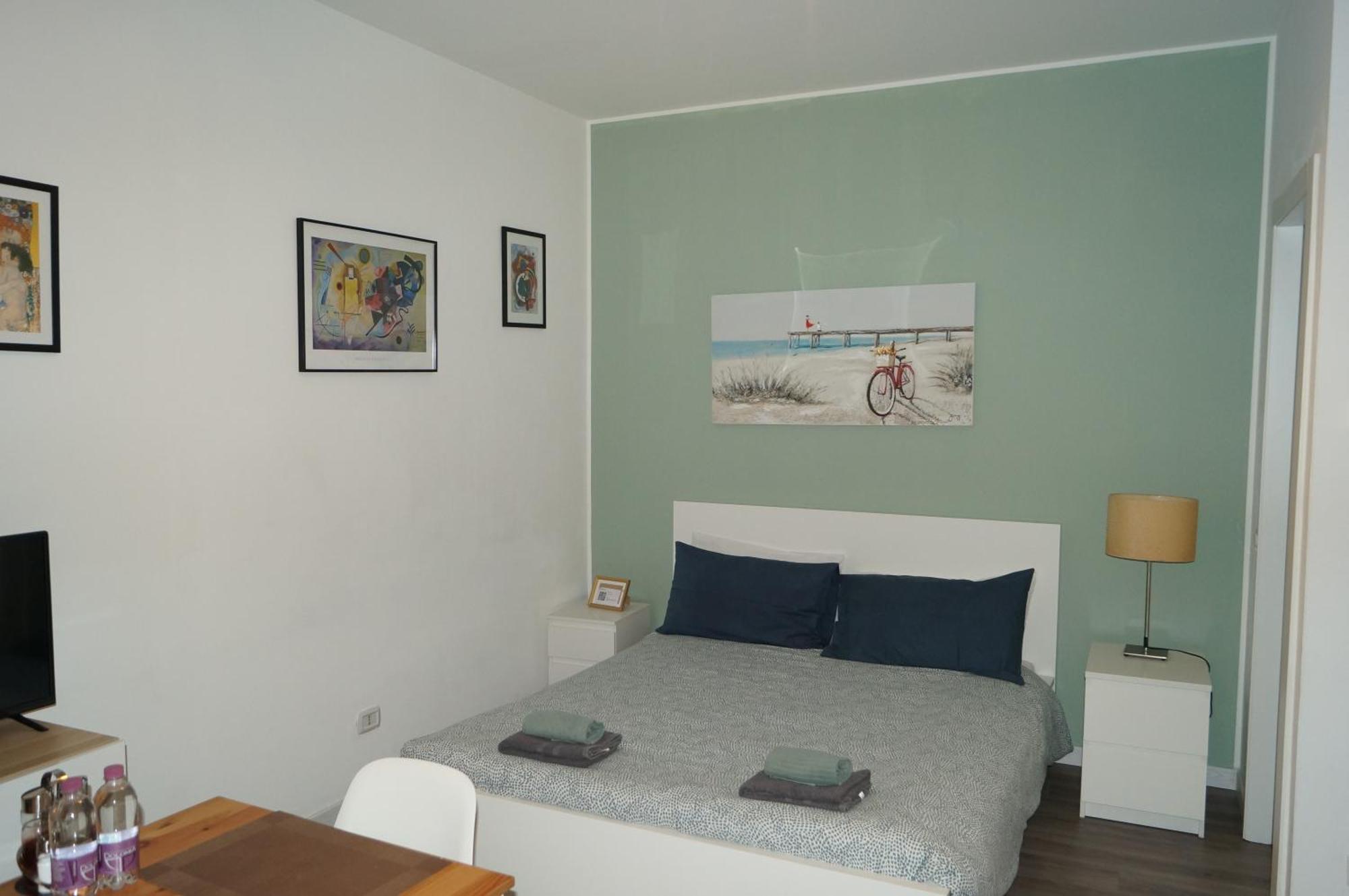 House Naviglio Quattro Appartamento